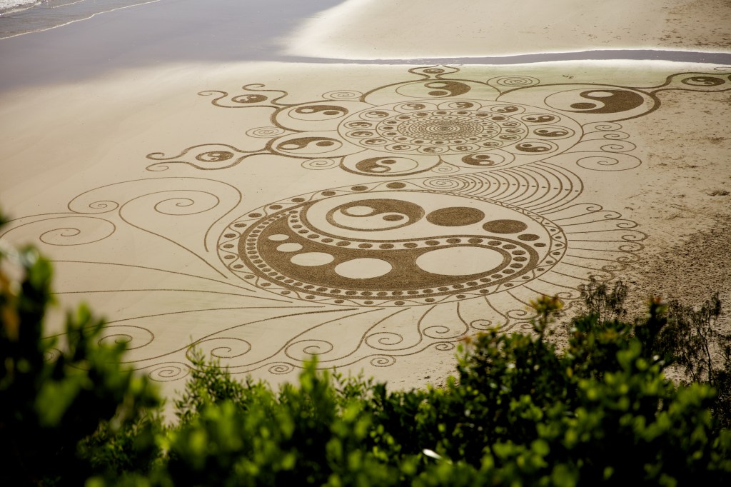 Sand Art Byron Bay